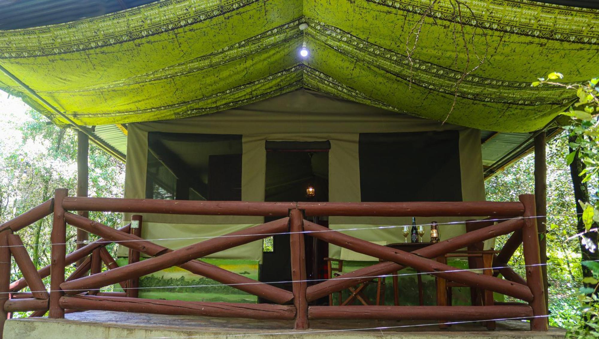 Drunken Elephant Mara Sekenani ภายนอก รูปภาพ